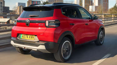 Citroen e-C3 - rear tracking